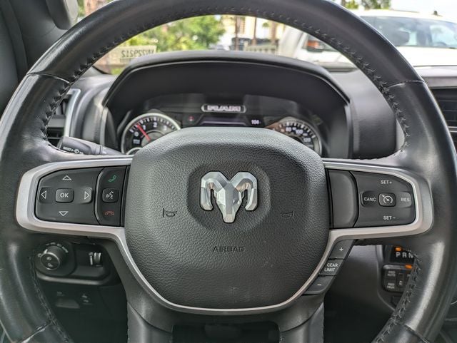 2022 RAM 1500 Big Horn Quad Cab 4x4 6'4' Box
