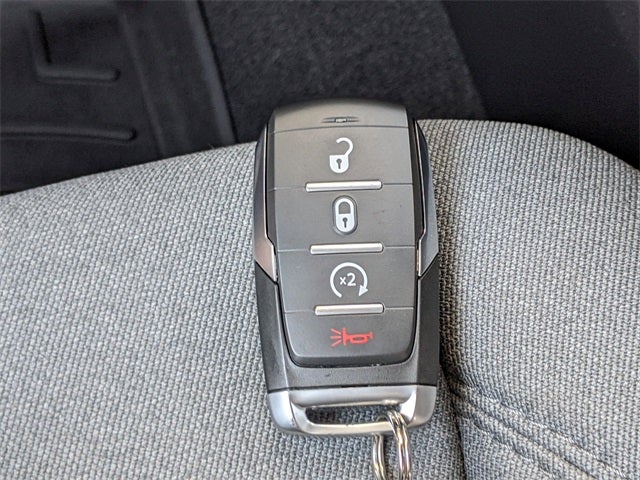 2025 RAM 1500 Big Horn Crew Cab 4x4 5'7' Box