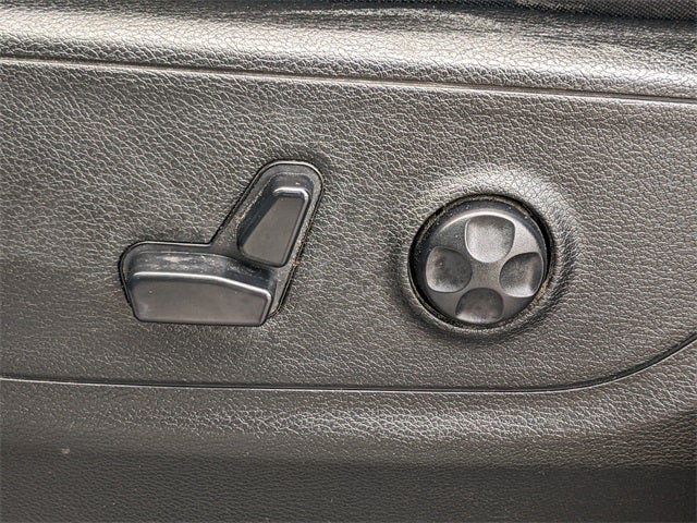 2020 RAM 1500 Big Horn Quad Cab 4x4 6'4' Box