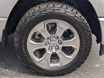 2020 RAM 1500 Big Horn Quad Cab 4x4 6'4' Box