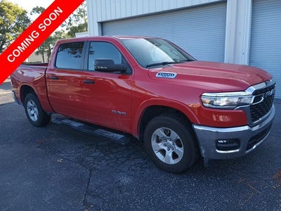 2025 RAM 1500 Big Horn Crew Cab 4x4 5'7' Box