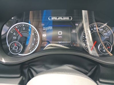 2025 RAM 1500 Big Horn Crew Cab 4x4 5'7' Box