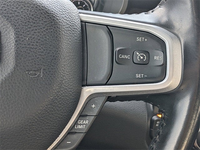 2022 RAM 1500 Big Horn Crew Cab 4x4 5'7' Box