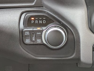 2020 RAM 1500 Big Horn Crew Cab 4x4 5'7' Box