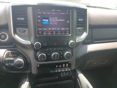 2020 RAM 1500 Big Horn Crew Cab 4x4 5'7' Box