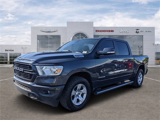 2020 RAM 1500 Big Horn Crew Cab 4x4 5'7' Box