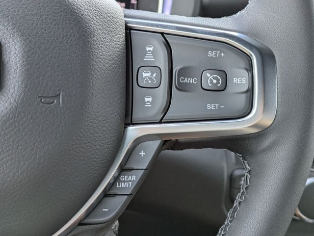 2026 RAM 1500 Big Horn Crew Cab 4x4 5'7' Box