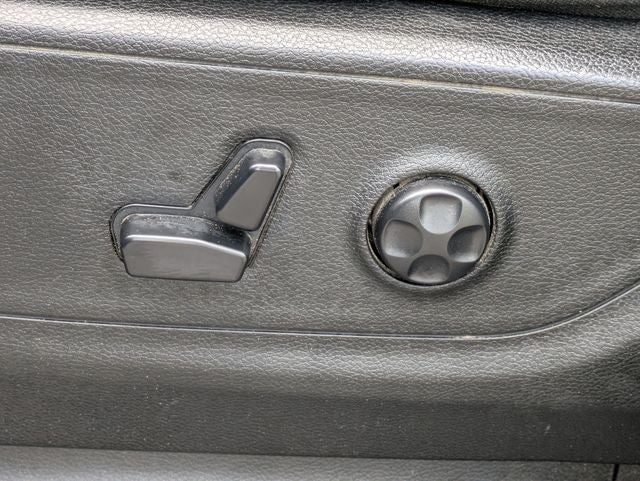 2020 RAM 1500 Big Horn Crew Cab 4x4 5'7' Box