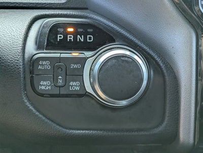 2020 RAM 1500 Big Horn Crew Cab 4x4 5'7' Box