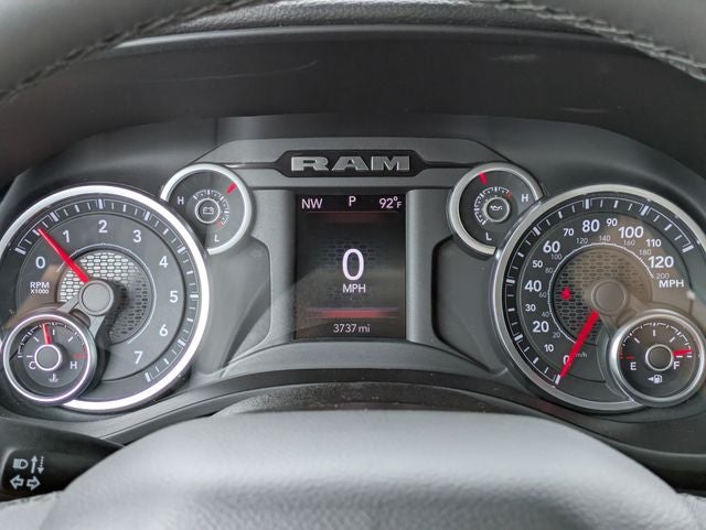 2026 RAM 1500 Big Horn Crew Cab 4x4 5'7' Box