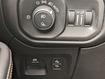 2023 RAM 1500 Limited Crew Cab 4x4 5'7' Box