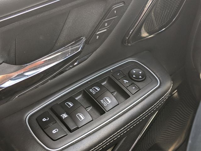 2023 RAM 1500 Limited Crew Cab 4x4 5'7' Box