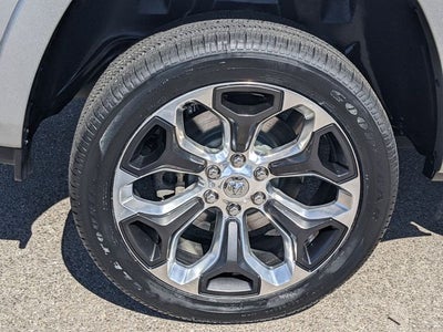 2023 RAM 1500 Limited Crew Cab 4x4 5'7' Box