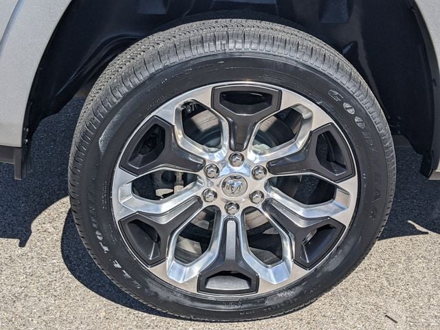 2023 RAM 1500 Limited Crew Cab 4x4 5'7' Box