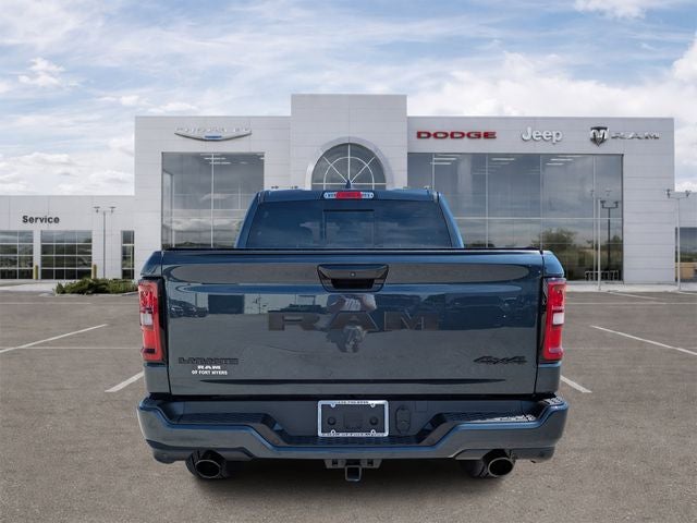 2026 RAM 1500 Laramie Crew Cab 4x4 5'7' Box