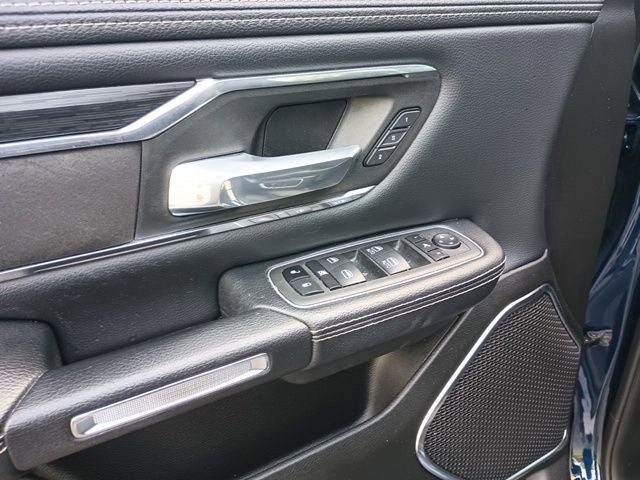 2024 RAM 1500 Laramie Crew Cab 4x4 5'7' Box