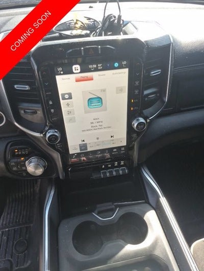 2024 RAM 1500 Laramie Crew Cab 4x4 5'7' Box