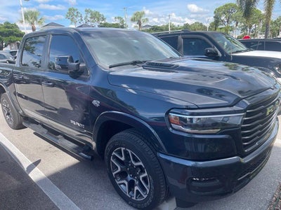 2026 RAM 1500 Laramie Crew Cab 4x4 5'7' Box