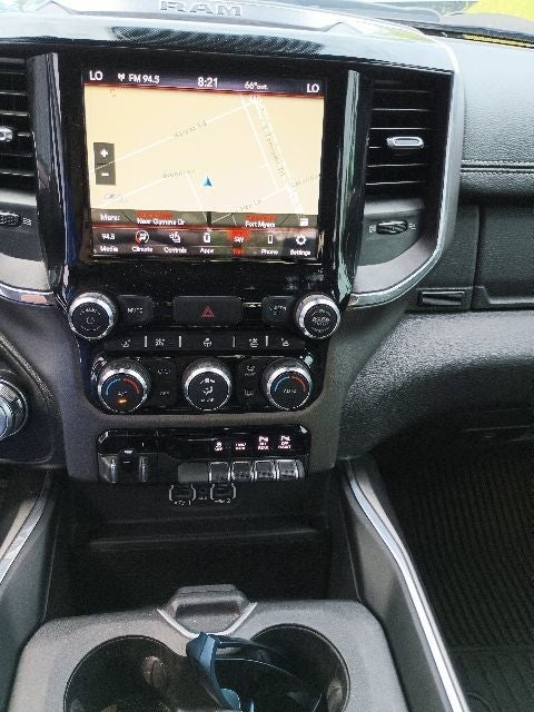 2021 RAM 1500 Laramie Crew Cab 4x4 5'7' Box