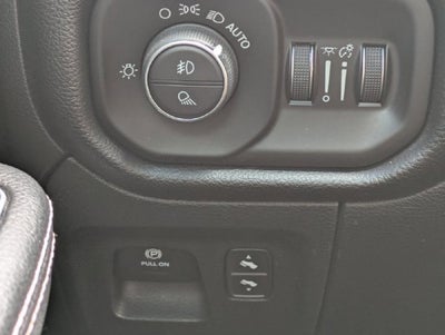 2023 RAM 1500 Laramie Crew Cab 4x4 5'7' Box