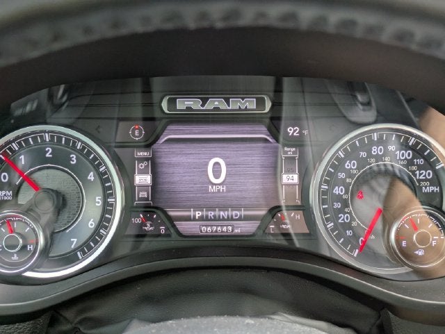 2023 RAM 1500 Laramie Crew Cab 4x4 5'7' Box