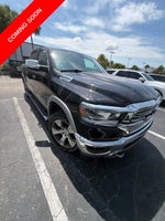 2020 RAM 1500 Laramie Crew Cab 4x4 5'7' Box