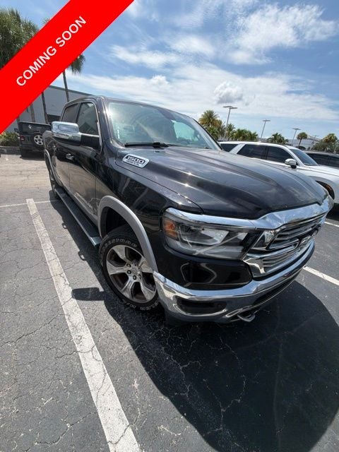 2020 RAM 1500 Laramie Crew Cab 4x4 5'7' Box