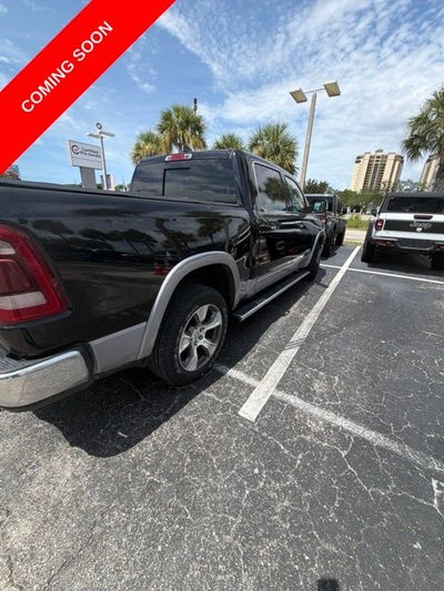 2020 RAM 1500 Laramie Crew Cab 4x4 5'7' Box