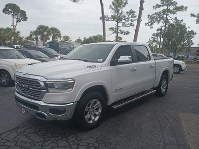 2022 RAM 1500 Laramie Crew Cab 4x4 5'7' Box