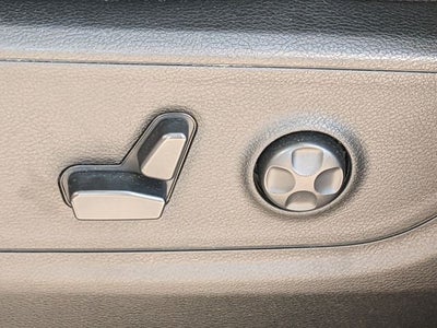 2019 RAM 1500 Big Horn/Lone Star Crew Cab 4x4 6'4' Box