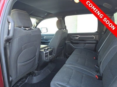 2019 RAM 1500 Big Horn/Lone Star Crew Cab 4x4 6'4' Box