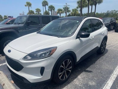 2021 Ford Escape SE Hybrid