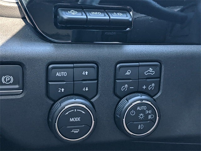 2024 Chevrolet Silverado 2500HD 4WD Crew Cab Standard Bed High Country