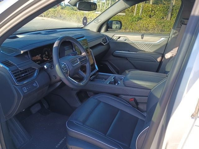 2024 GMC Acadia FWD Denali