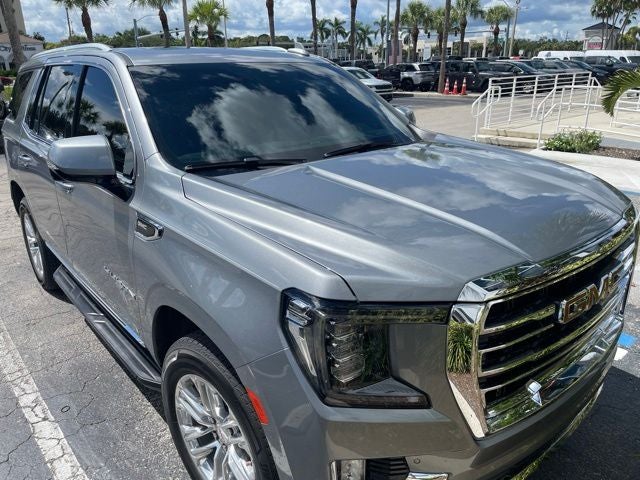 2023 GMC Yukon SLT