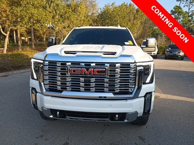 2024 GMC Sierra 2500HD 4WD Crew Cab Long Bed Denali