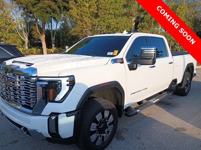 2024 GMC Sierra 2500HD 4WD Crew Cab Long Bed Denali