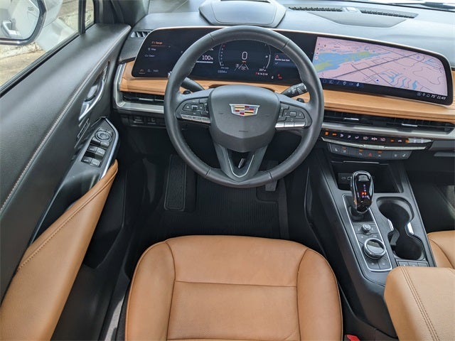 2025 Cadillac XT4 FWD Premium Luxury
