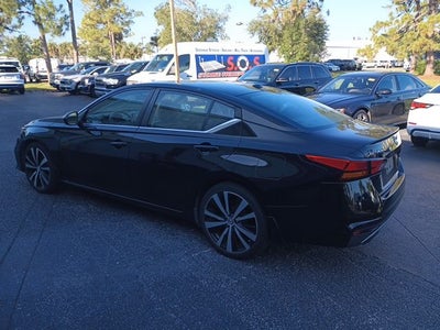 2020 Nissan Altima SR FWD