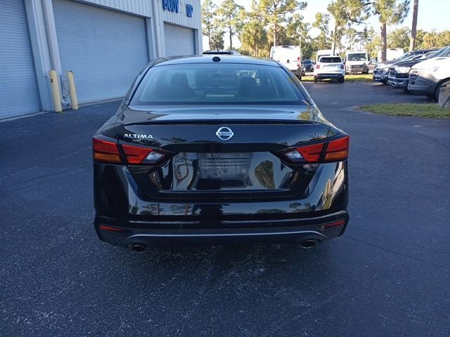 2020 Nissan Altima SR FWD
