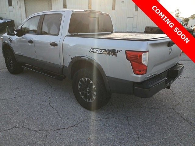 2017 Nissan TITAN PRO-4X