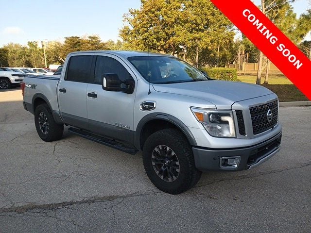 2017 Nissan TITAN PRO-4X
