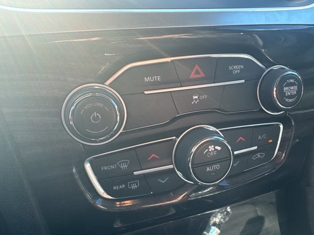 2019 Chrysler 300 Touring