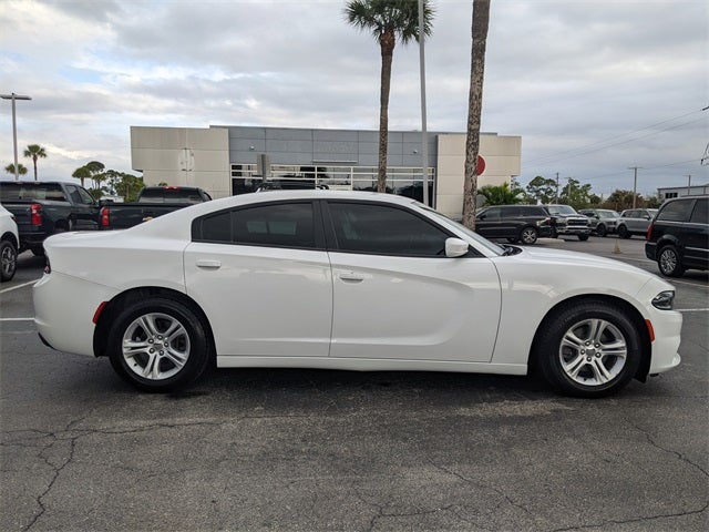 2020 Dodge Charger SXT RWD