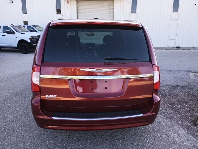 2014 Chrysler Town & Country Touring