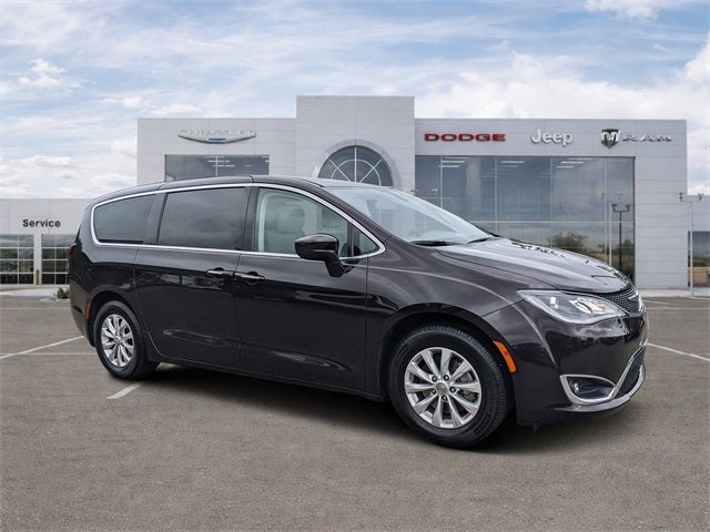 2018 Chrysler Pacifica Touring Plus
