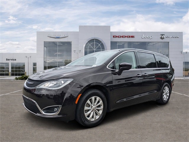 2018 Chrysler Pacifica Touring Plus