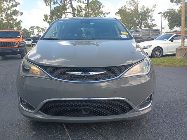 2020 Chrysler Pacifica Touring
