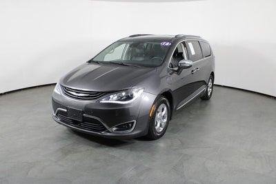 2018 Chrysler Pacifica Hybrid Limited