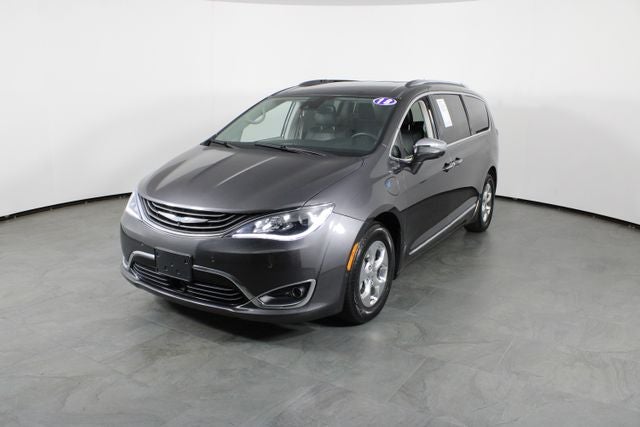 2018 Chrysler Pacifica Hybrid Limited
